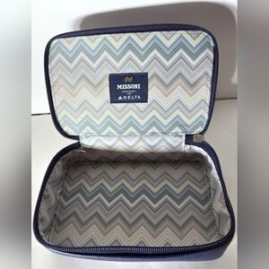 Missoni Delta One Travel Case Toiletry Bag Unisex Delta Airlines Collectable